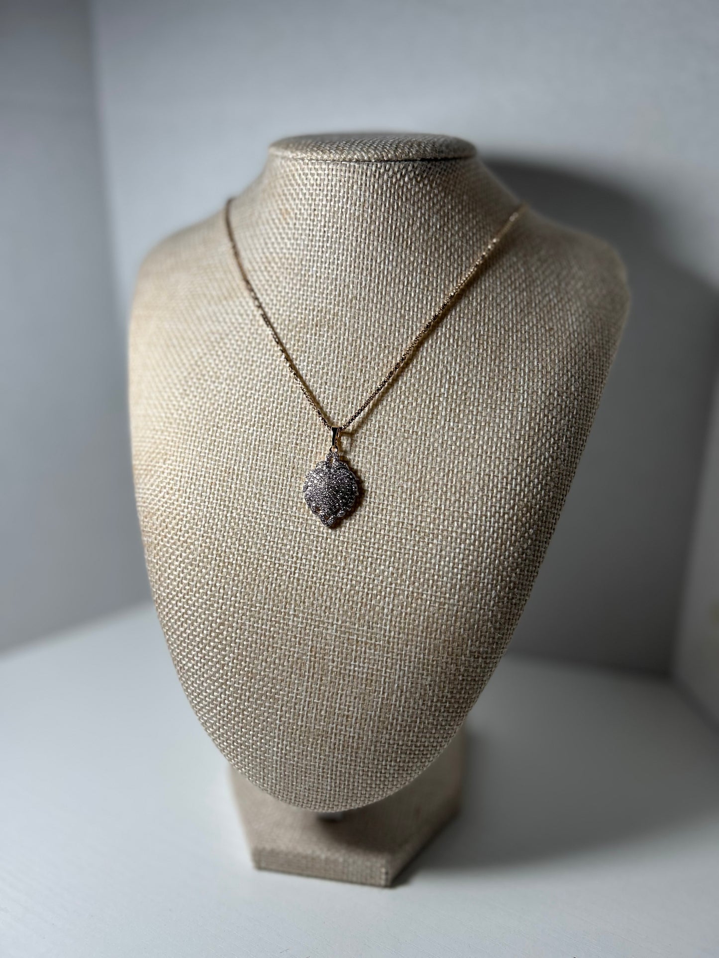 Mariana pendant