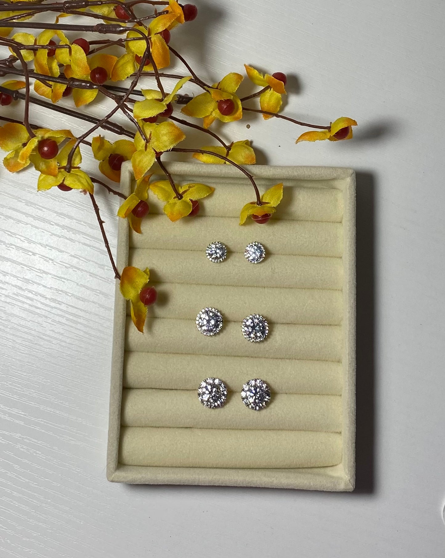 flower studs 3