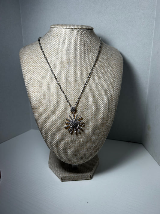 Lucy pendant