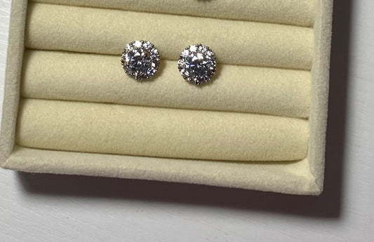 flower studs 3