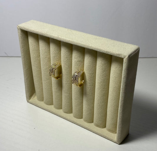 Leafe earrings